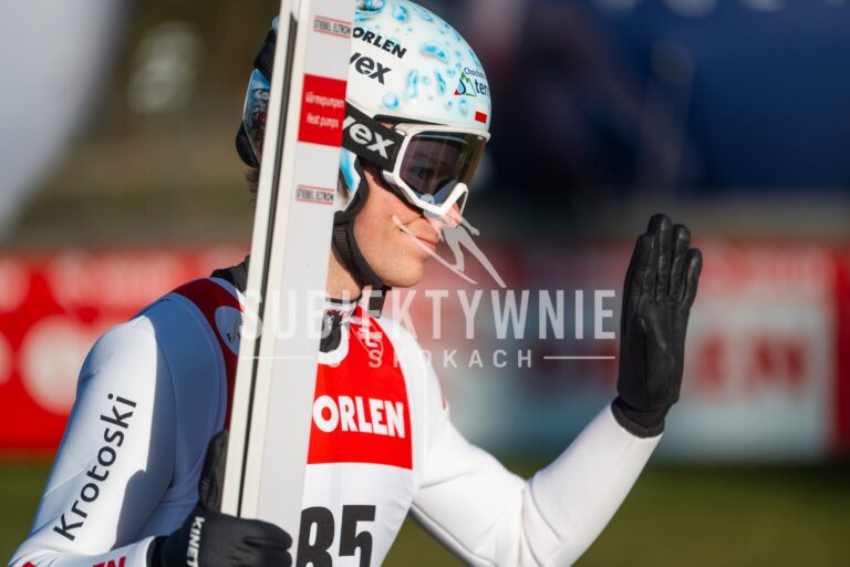 Klemens Joniak na podium finałowego konkursu LGP w Klingenthal! Wygrał Lindvik przed Nikaido